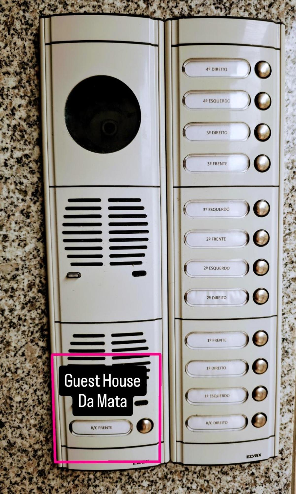 Guest House Da Mata3 ポボア・デ・バルジン エクステリア 写真